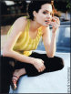 angelina19.jpg (61169 bytes)